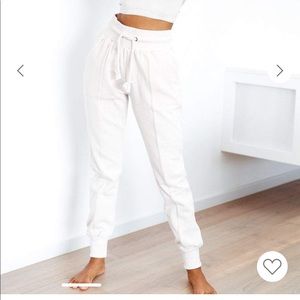 NWT Lounge Underwear Rope Cord Joggers Cream